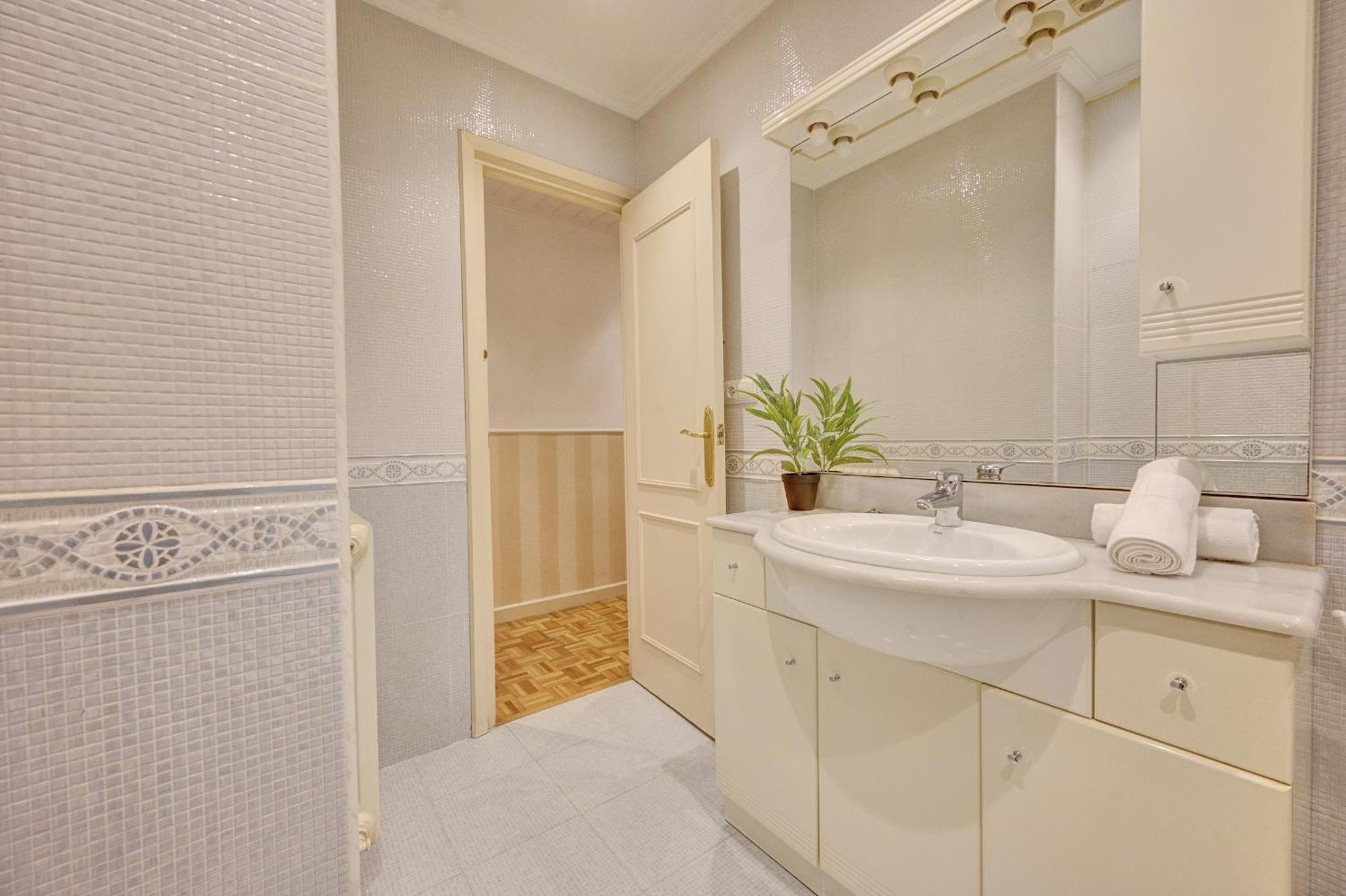 Apartamento Tempranillo Logrono By Clabao Exterior photo
