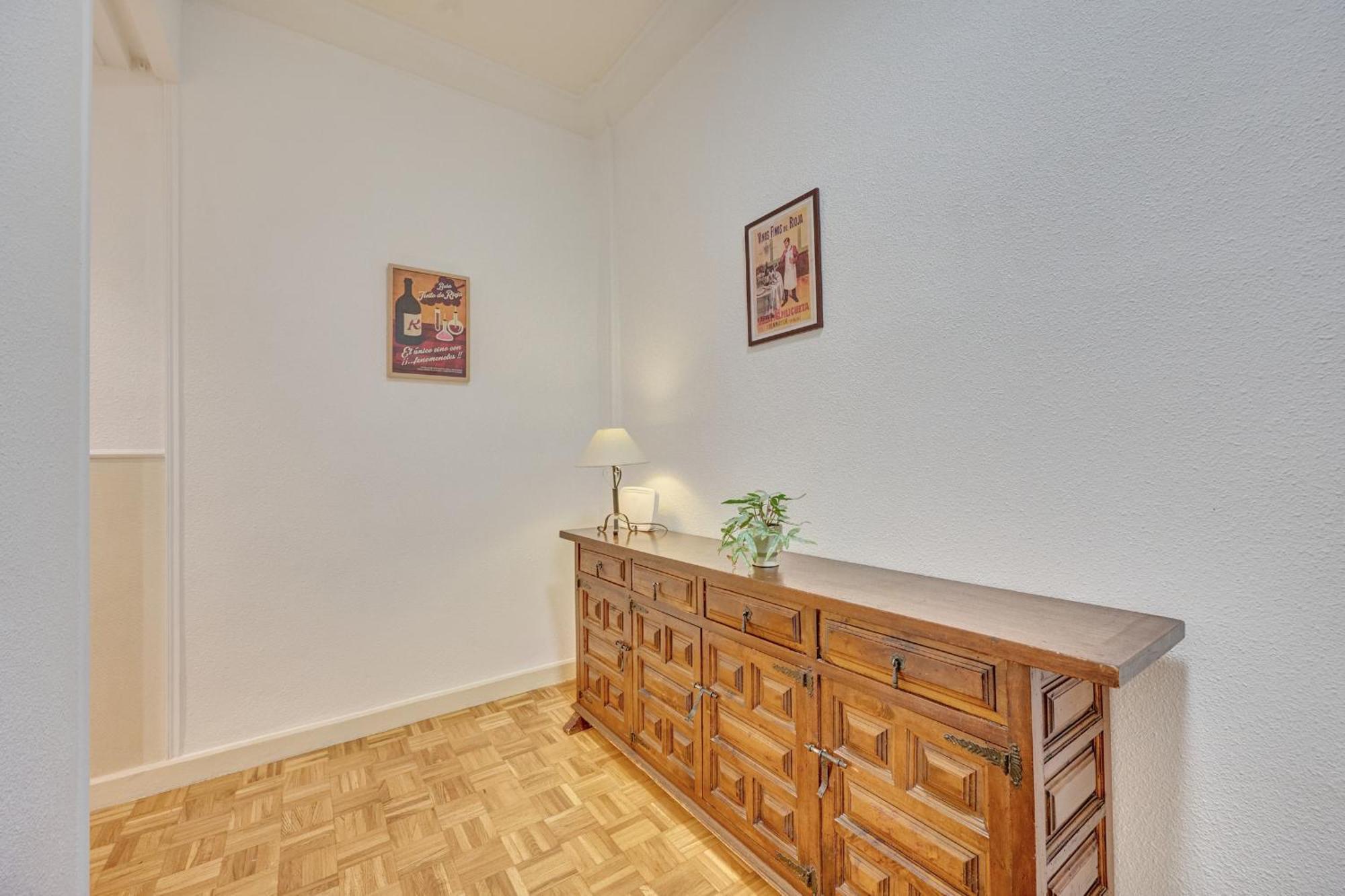 Apartamento Tempranillo Logrono By Clabao Exterior photo